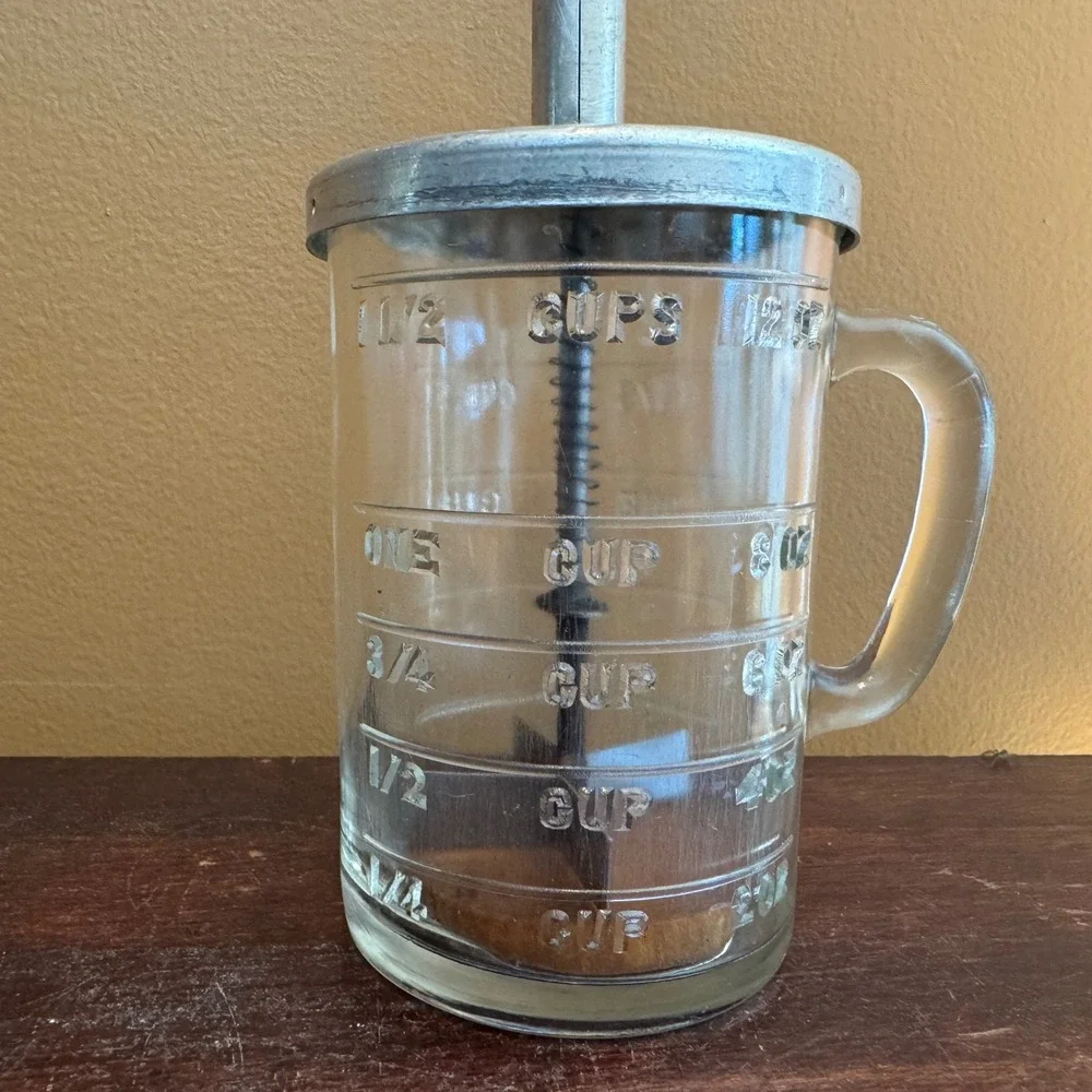 Vintage PAMCO‎ Manual Nut Chopper & Measuring Cup Glass Metal Food Chopper